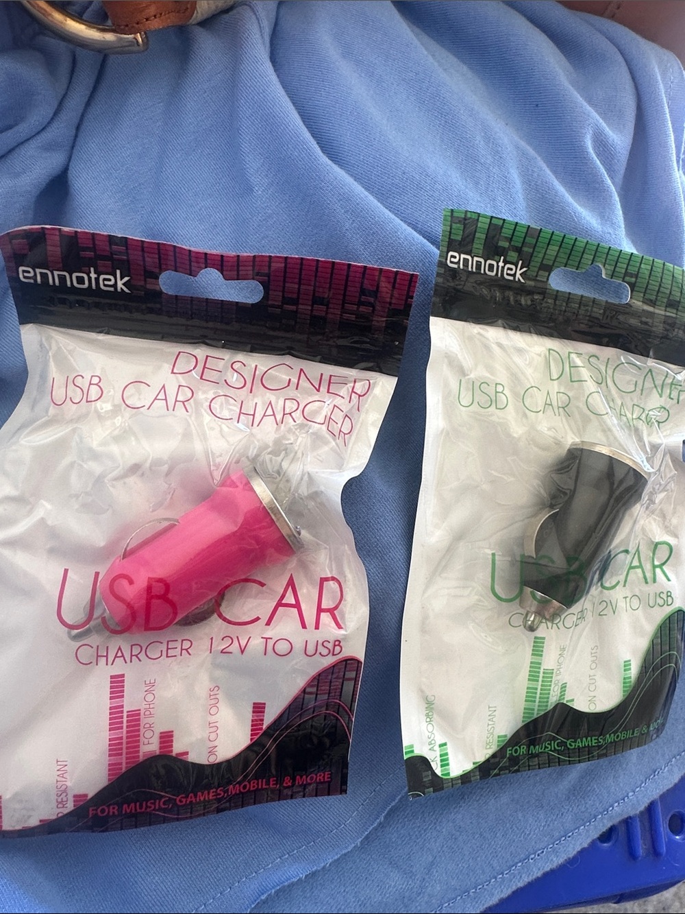 Set of 2 USB port Car Charger - Pink and Black
